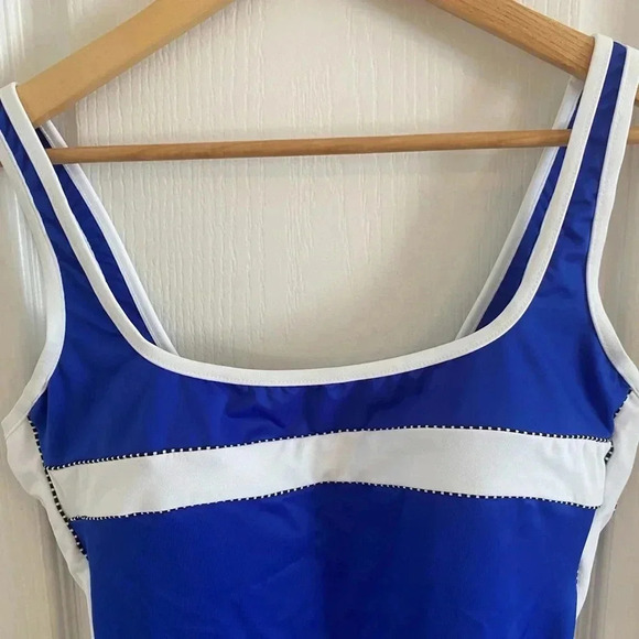 Miraclesuit Womens Blue One Piece Swimsuit Size 14 Slimming Tummy Control - Picture 4 of 10